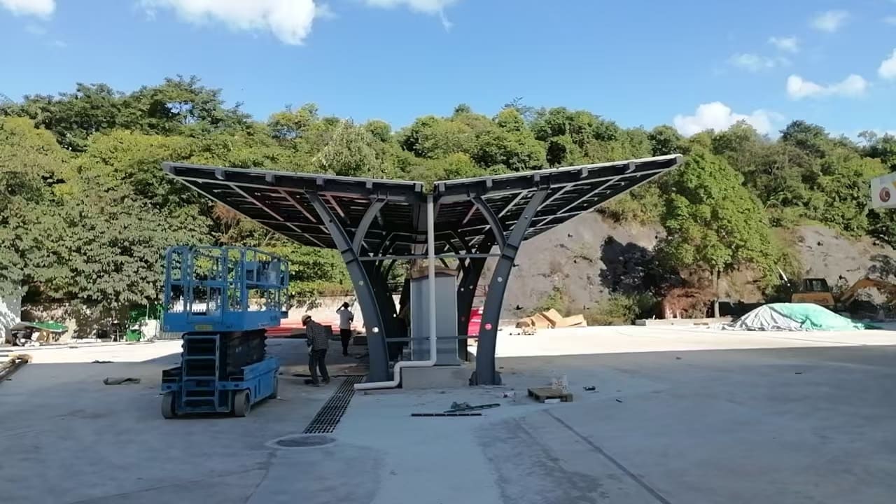 城市充电车棚